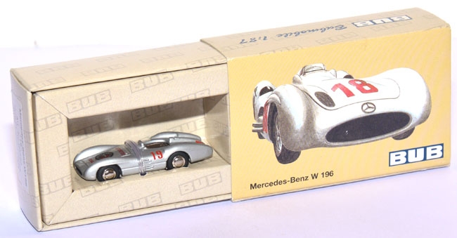 Mercedes-​Benz W 196 Stromlinie #19 silber