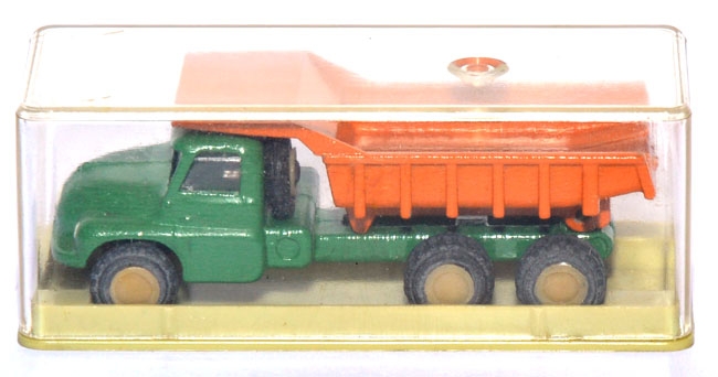 Tatra 138-​S3 Muldenkipper grün / orange