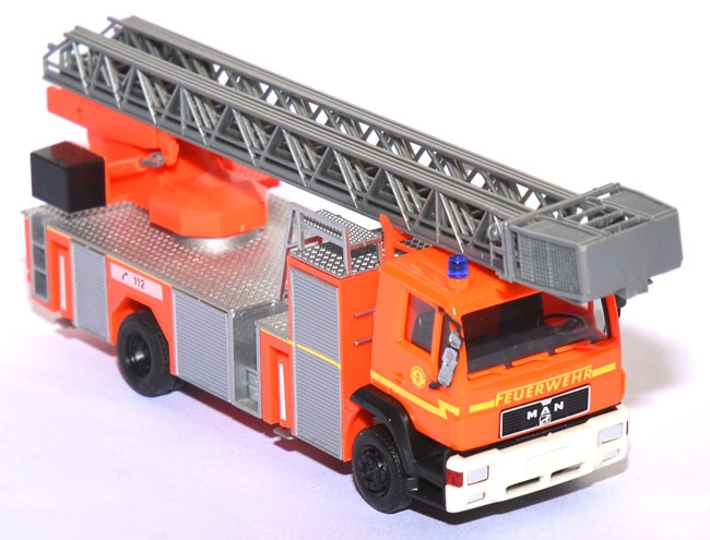 MAN L 2000 DLK 23/12 Feuerwehr Hamburg