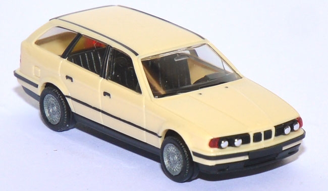 BMW 525i touring beige