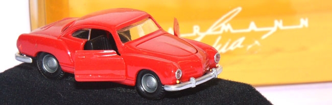 VW Karmann Ghia Coupé rot