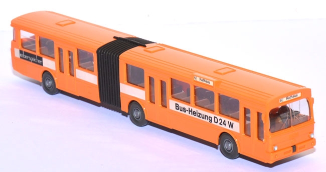 Mercedes-​​​​Benz O 305 Schubgelenkbus Eberspächer rotorange