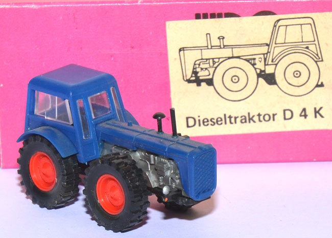 Dieseltraktor D4K blau