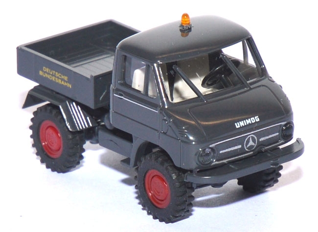 Mercedes-​Benz Unimog U 411 DB grau