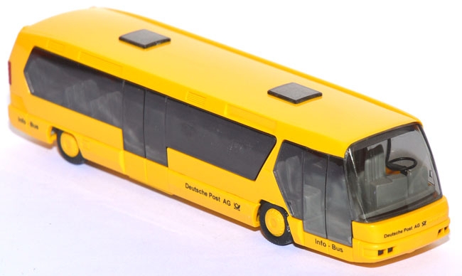 Neoplan Metroliner Info-Bus Deutsche Post AG