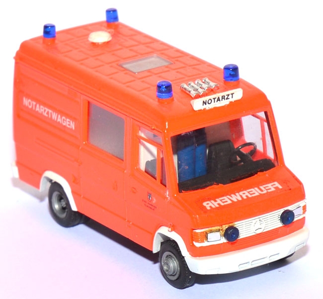 Mercedes-Benz T2 RTW Feuerwehr Hannover