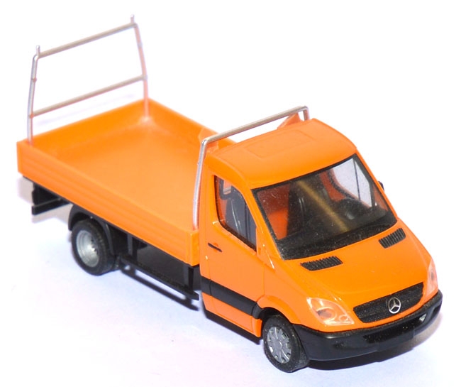 Mercedes-Benz Sprinter Pritsche orange