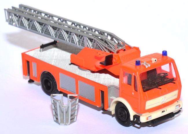 Mercedes-​​Benz NG Drehleiter DLK 23/12 SE Feuerwehr