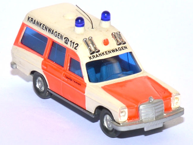 Mercedes-​​​​​Benz 200/8 Binz Krankenwagen