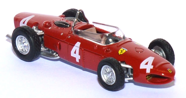 Fiat 640-​Serie Ferrari Renntransporter mit 2 Rennwagen