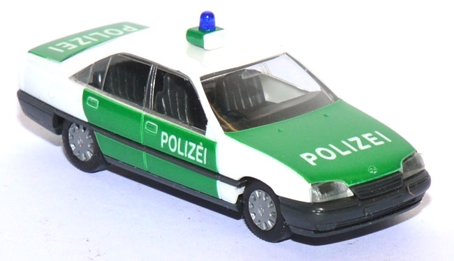 Opel Omega A Limousine GLS Polizei grün