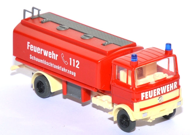Mercedes-​Benz LP 709 Feuerwehr Schaumlöschtankfahrzeug