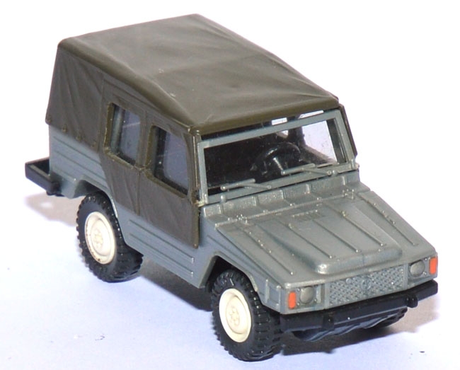 VW Iltis 183 Geländewagen silbergrau