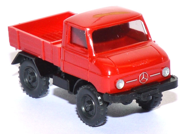 Mercedes-​Benz Unimog U 411 rot