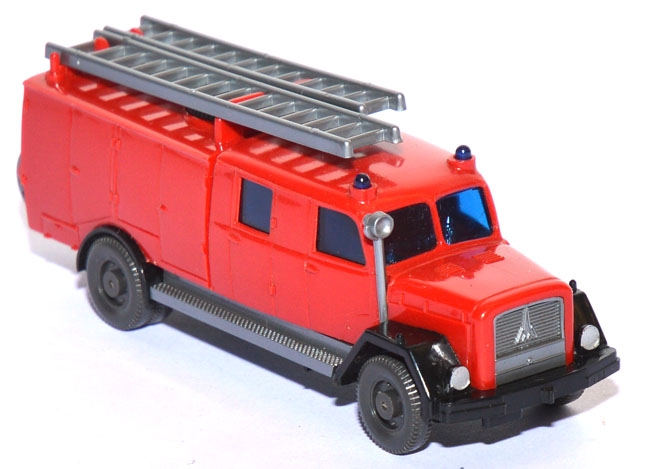 Magirus Saturn Löschwagen Feuerwehr