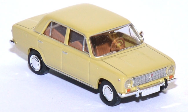 Fiat 124 beige