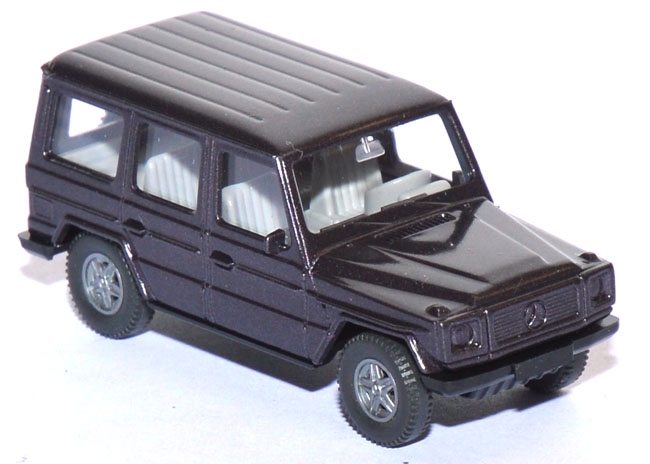 Mercedes-Benz G-Klasse lilametallic