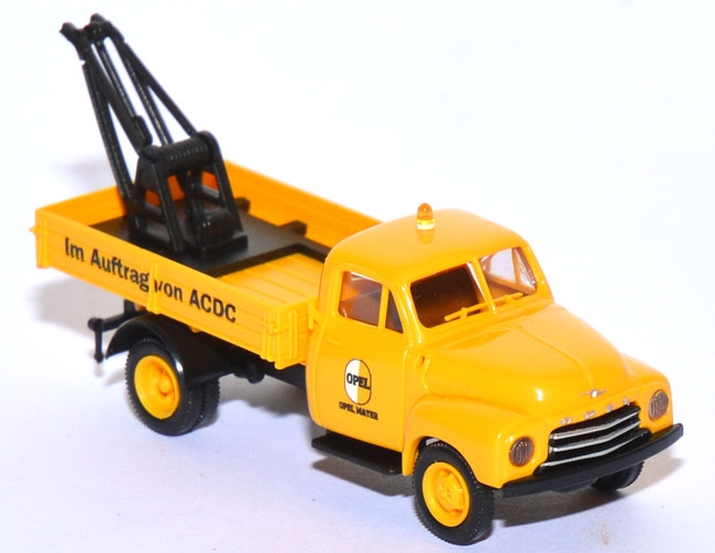 Opel Blitz Abschleppwagen Opel Mayer - ADAC