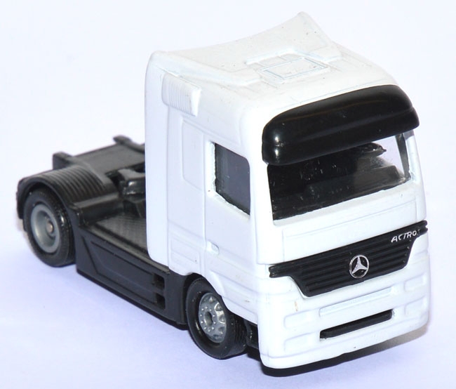 Mercedes-​Benz Actros Solozugmaschine weiß