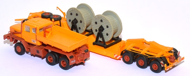 Faun HZ 36 40/45 Schwerlast-Zugmaschine mit Scheuerle Tieflader