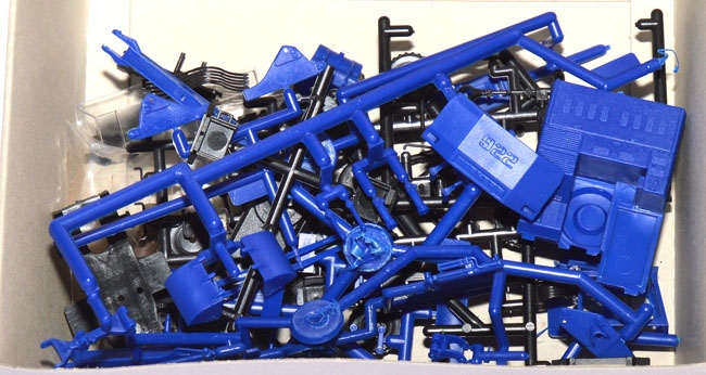 Liebherr A 922 Bagger THW blau Bausatz
