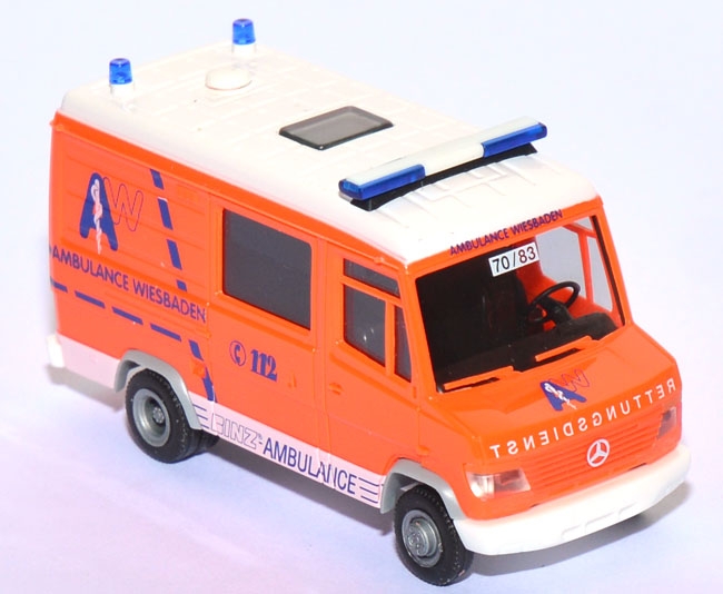 Mercedes-Benz T2 Vario RTW Ambulance Wiesbaden