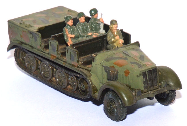 Sd. Kfz. 7 8t Halbketten-​Zugmaschine WW2 Militär