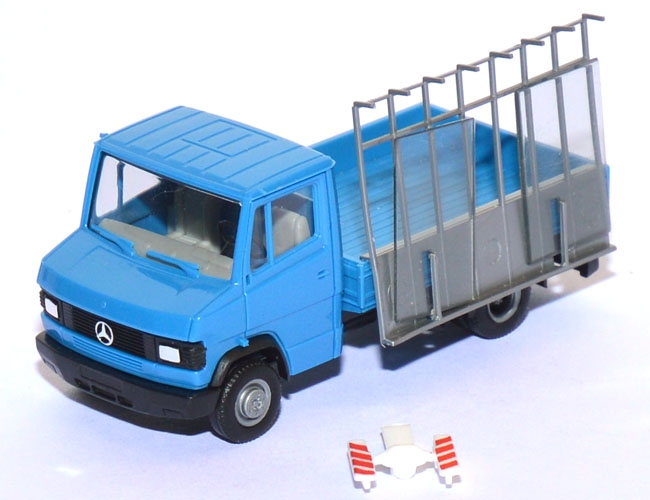 Mercedes-​​​​Benz T2 Pritsche Glastransporter himmelblau