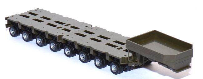 Goldhofer THP-SL Auflieger 8 Achsen BW Militär dunkelgrün