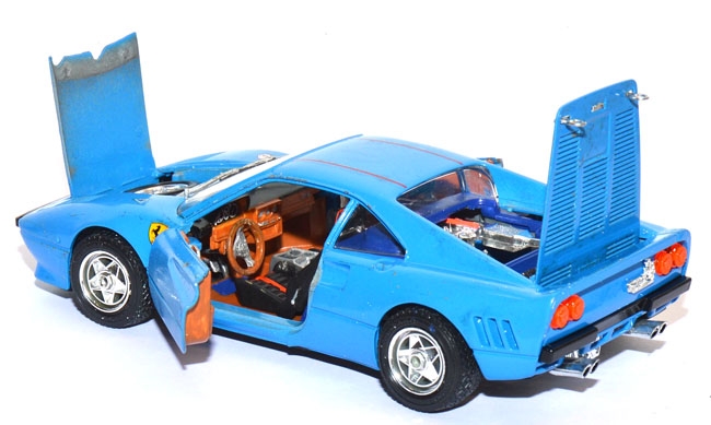 Ferrari GTO blau 1:24