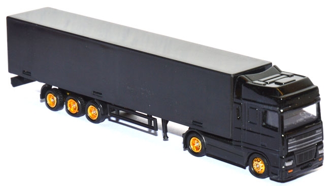 DAF 95 XF Koffersattelzug neutral schwarz