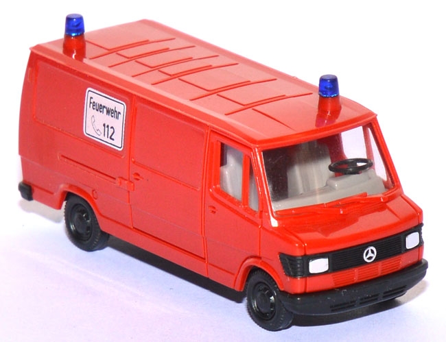 Mercedes-​​Benz 207 D Kasten Feuerwehr
