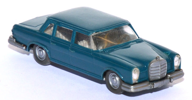 Mercedes-​​Benz 600 ozeanblau