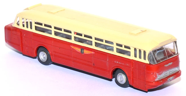 Ikarus 66 Stadtbus Dresden weinnrot