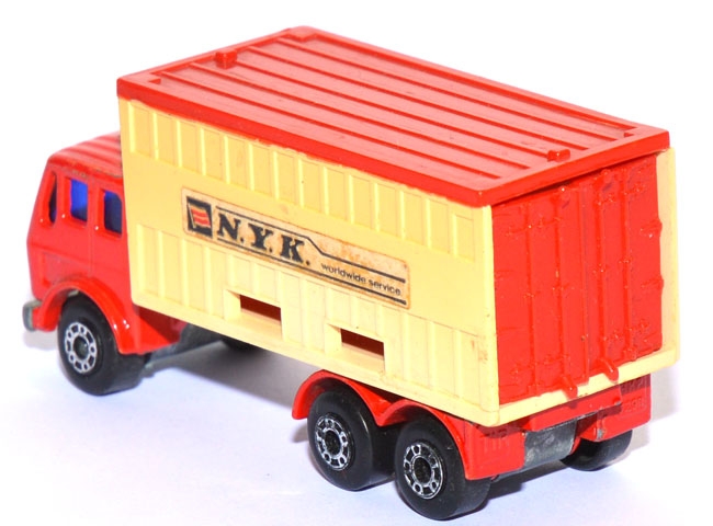 42C Mercedes-Benz Container Truck N.Y.K.