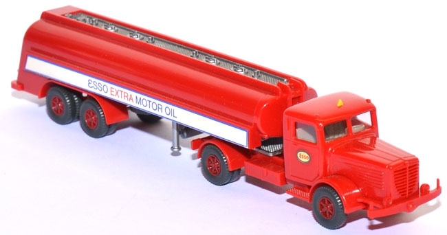 Büssing 8000 Tanksattelzug Esso