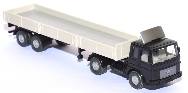 MAN 19.230 Pritschensattelzug schwarz