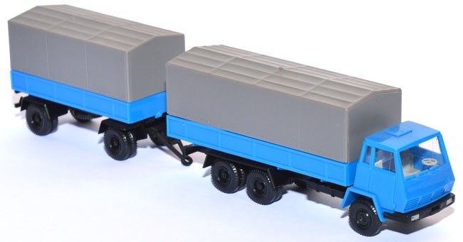 Steyr 1490 Pritschen-​​Lastzug blau