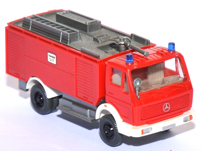 Mercedes-​​Benz NG 1719 TLF 24/50 Tanklöschfahrzeug Feuerwehr
