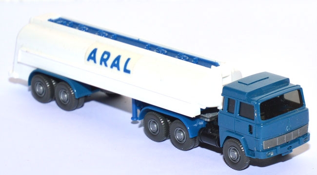 Magirus 235 D 22 FS Tanksattelzug ARAL kobaltblau