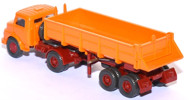 Mercedes-​Benz LS 1413 Hinterkippersattelzug gelborange