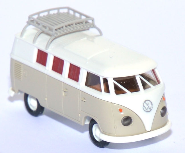 VW T1 Campingbus mit Dachgepäckträger