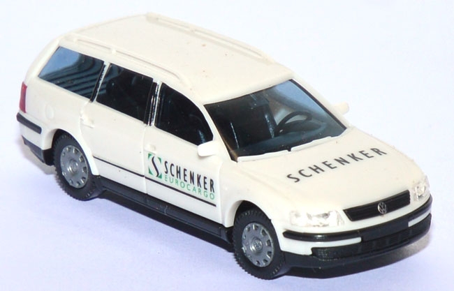 VW Passat Variant Schenker Eurocargo weiß