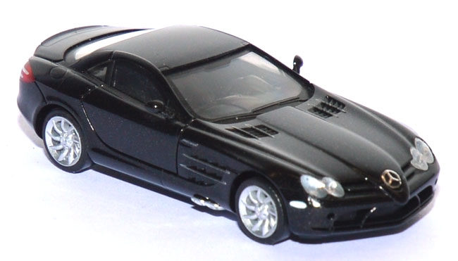 Mercedes-​Benz SLR McLaren schwarz