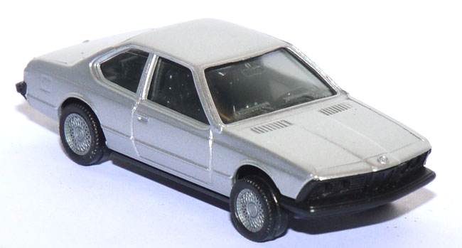 BMW 633 CSI (E24) silbermetallic