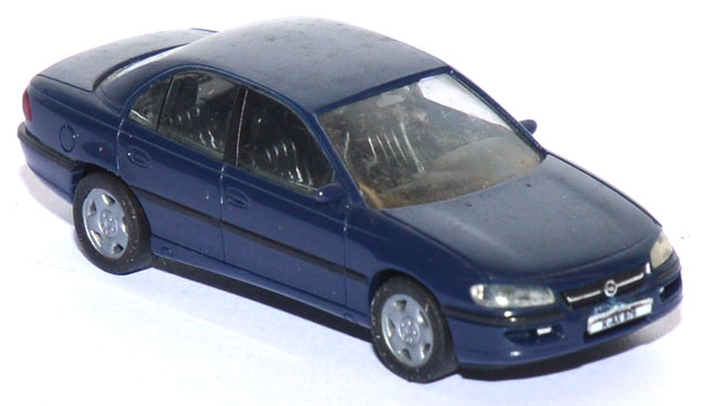 Opel Omega GLS stahlblau