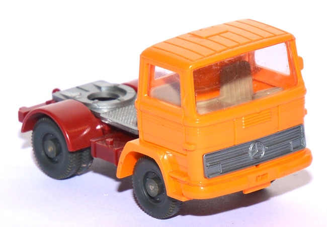 Mercedes-Benz LP 1317 Solozugmaschine orangegelb