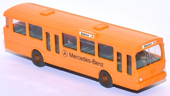 Mercedes-​​Benz O 305 Stadtbus Bahnhof 4