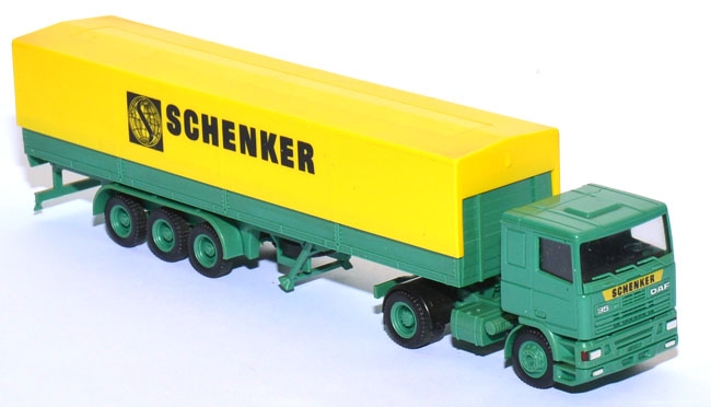 DAF 95 Pritschensattelzug Schenker grün