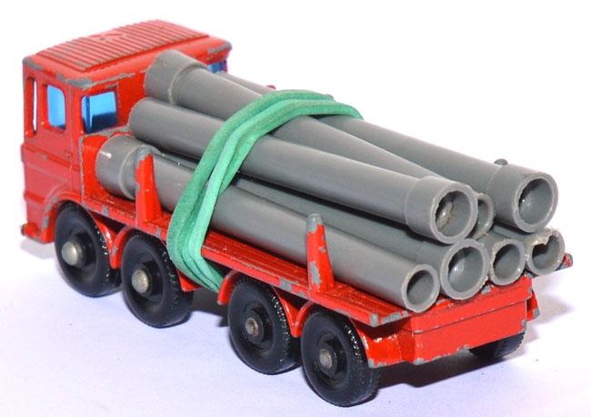 10D Leyland Pipe Truck